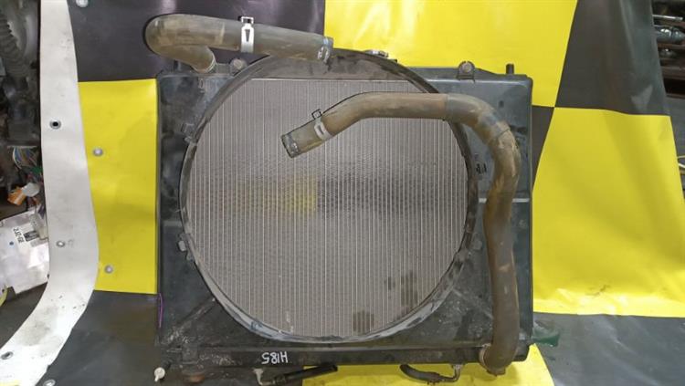 Радиатор основной Мицубиси Паджеро в Череповце 105204